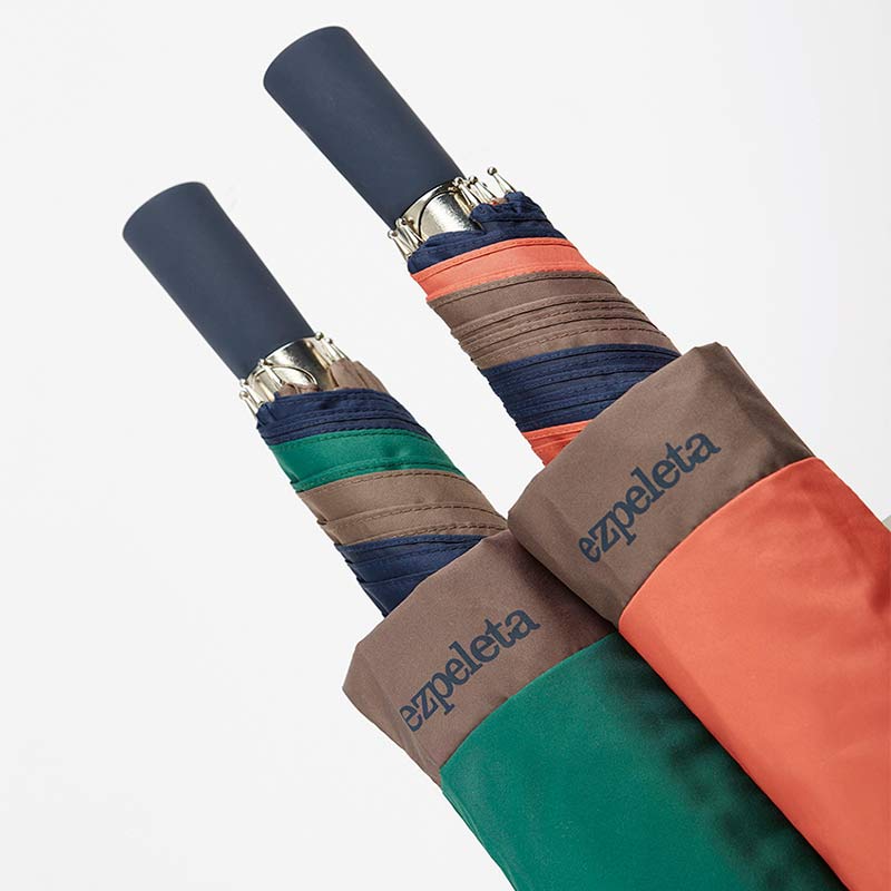 Ezpeleta TriColor Automatic Folding Golf Umbrellas handles close up
