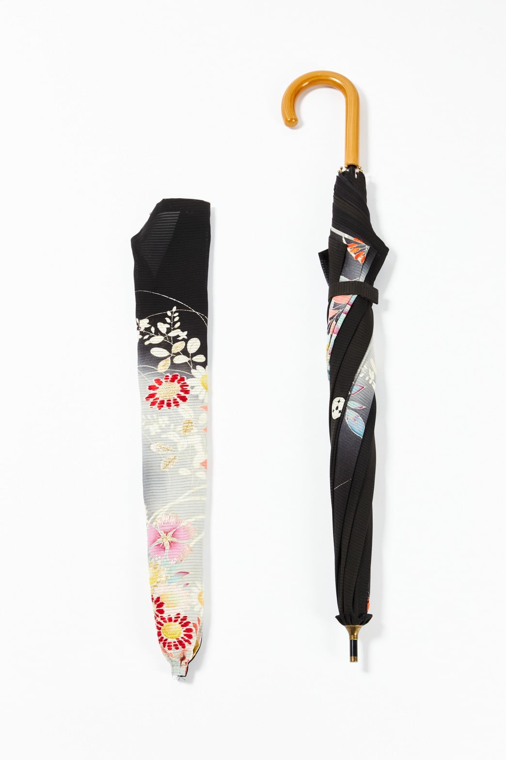 Japanese Koshoku Umbrella Closed With Sleeve
