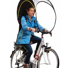 Bicycle umbrella in action